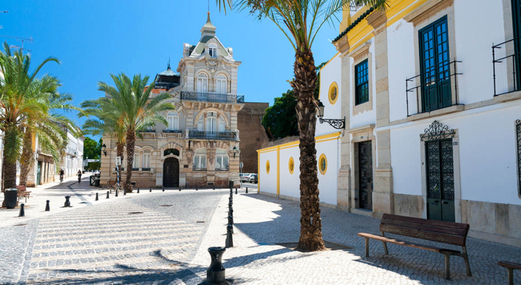 Portugal Algarve Faro iStock Digitalsignal.jpg